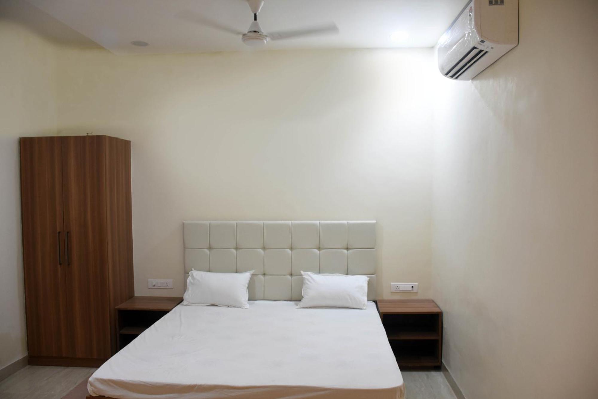 Guest house Bharat Milap Homestay- A Sonawala Unit *