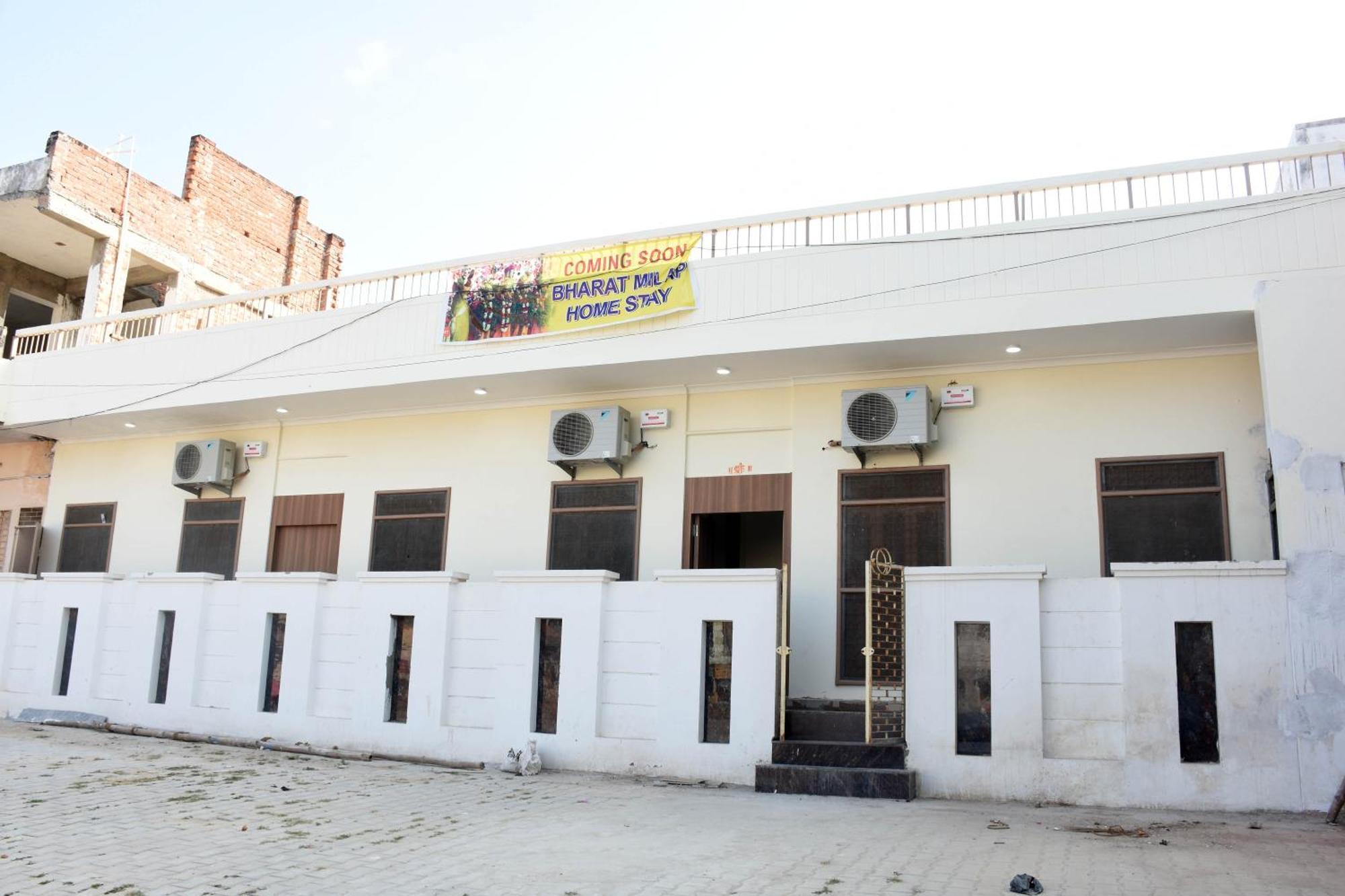 Guest house Bharat Milap Homestay- A Sonawala Unit *